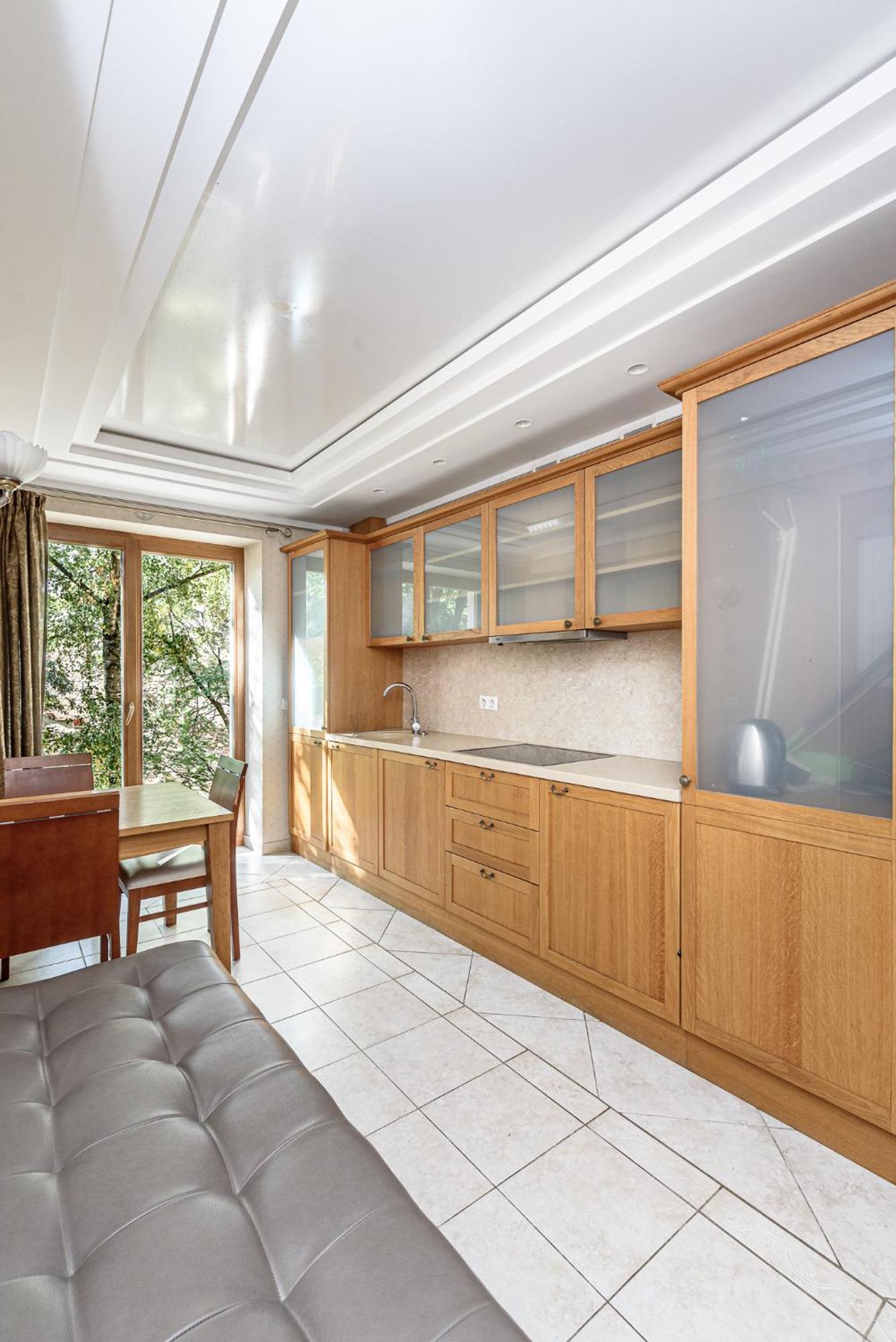 Jacuzzi Apartments X Free Parking X Self Check-In 24X7 By H&H VNO Exteriör bild