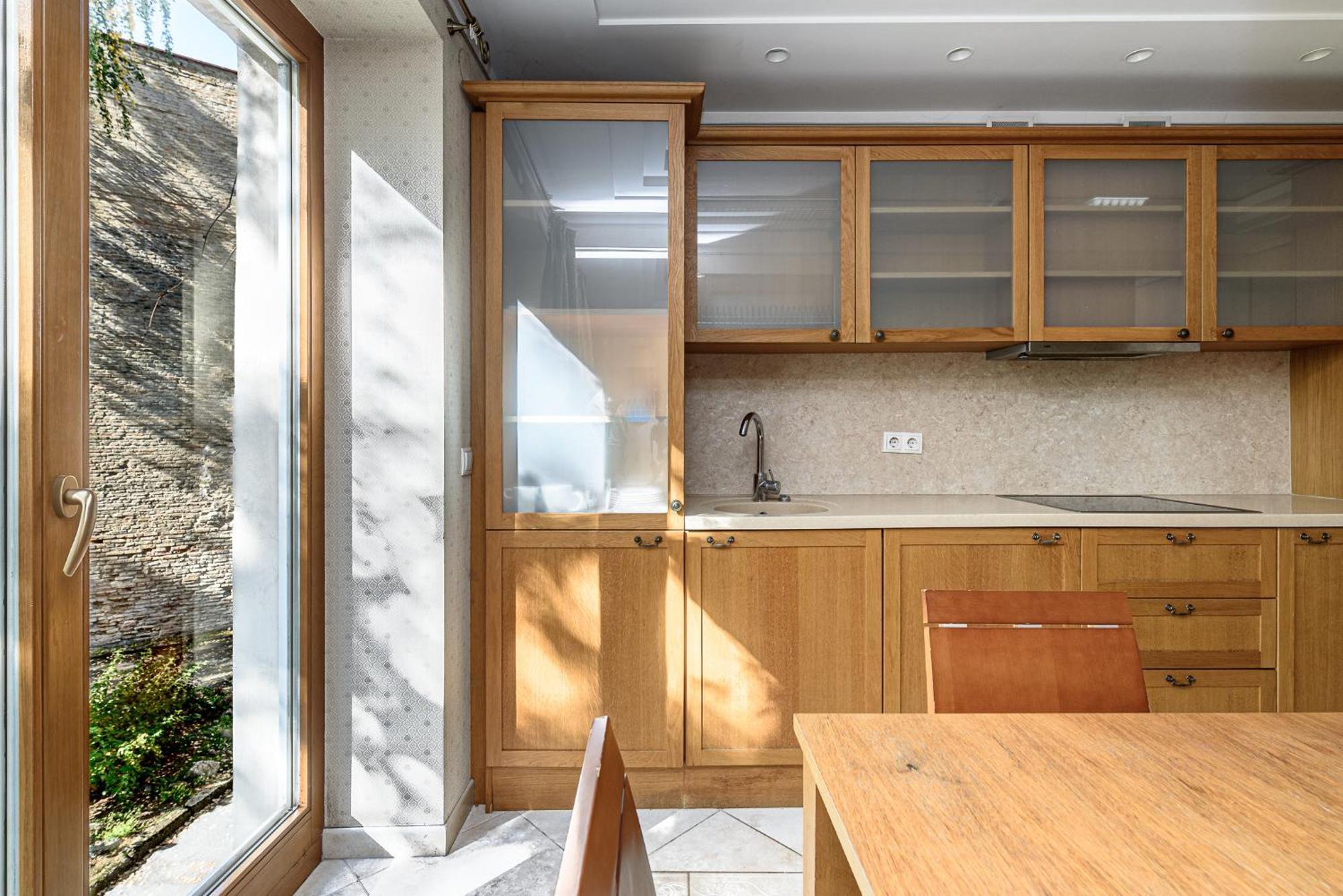 Jacuzzi Apartments X Free Parking X Self Check-In 24X7 By H&H VNO Exteriör bild